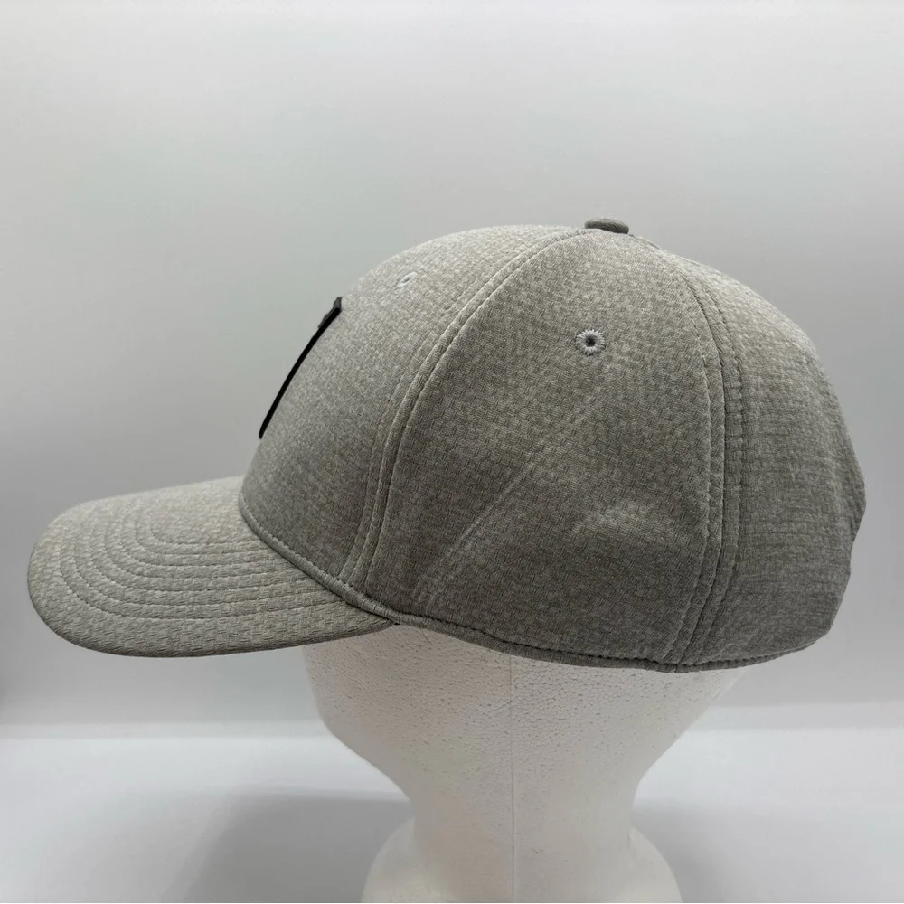 adidas Golf Par Par Par Birdie Men’s Medium Heather‎ Gray SnapBack Baseball Hat